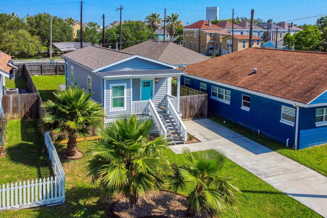 The Breezy Bungalow Galveston Exterior foto