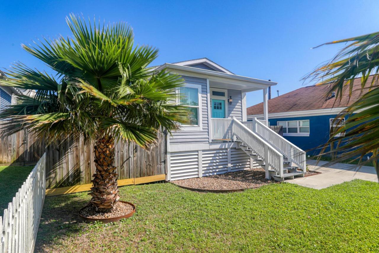 The Breezy Bungalow Galveston Exterior foto